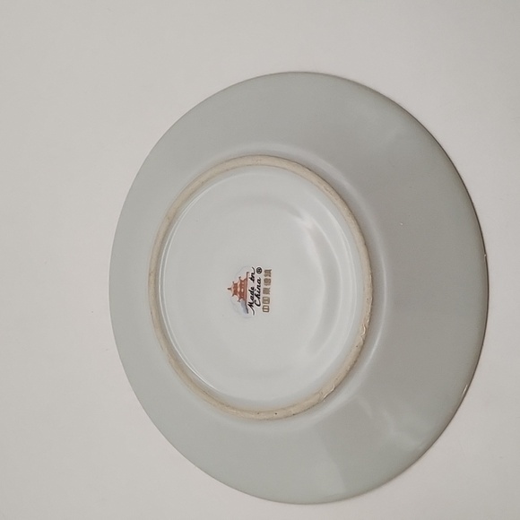 Vintage China Tea Cup and Saucer Made in China - Picture 7 of 12